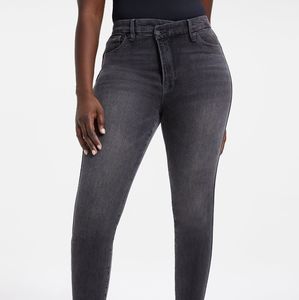 Good American crossover asymmetrical waist skinny jeans 10/30